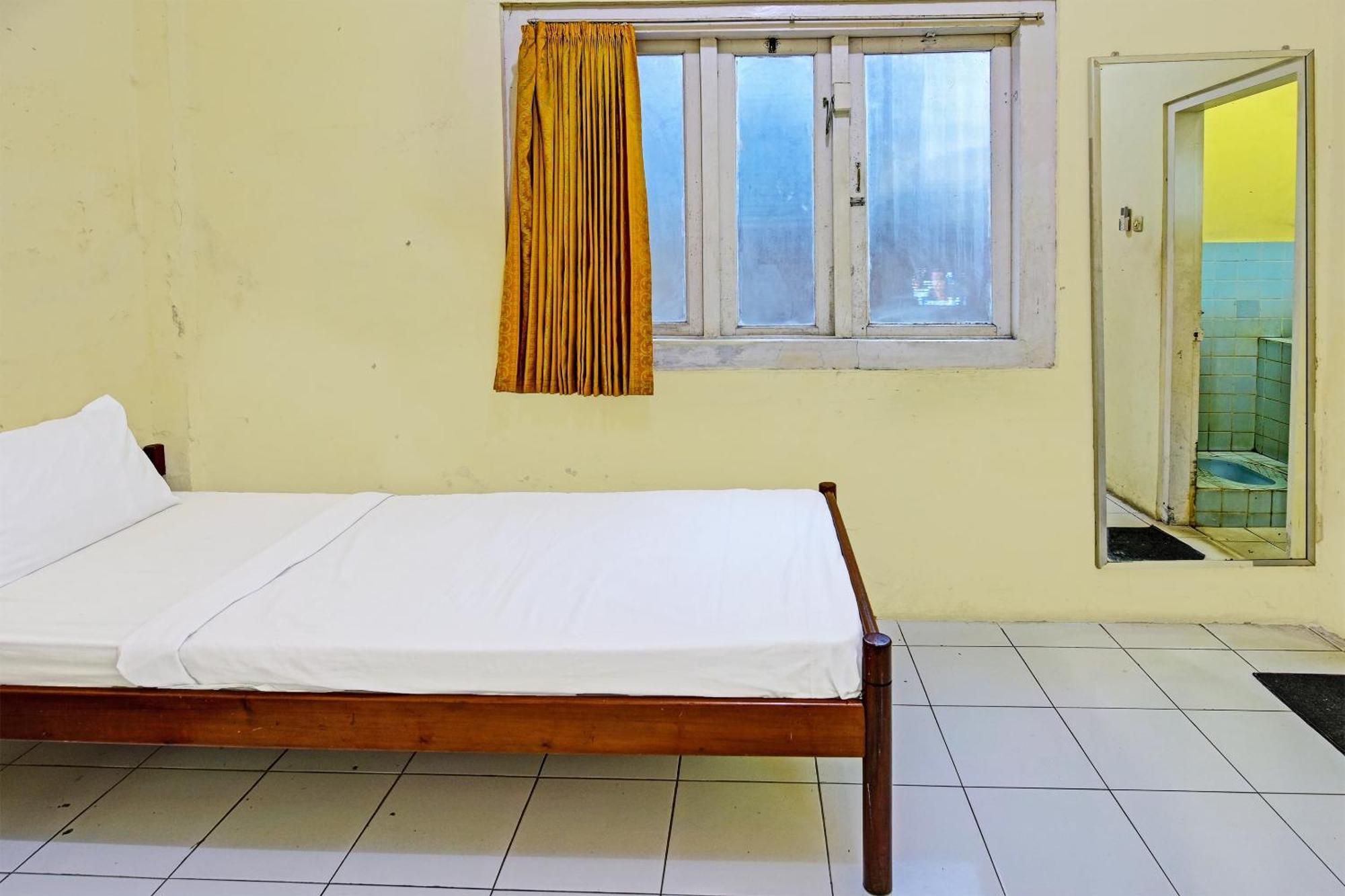 Spot On 91372 Wisma Bulin Purwokerto Exteriér fotografie